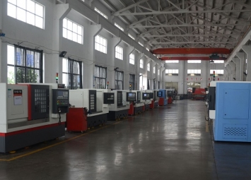 銑端面打中心孔機(jī)床_通亞數(shù)控